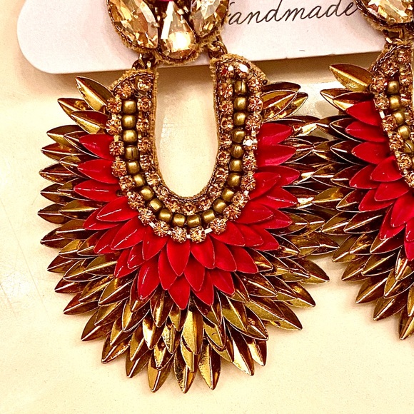 NWT Deepa Gurnani Crystal Lotus Petal Chandeliers - Picture 10 of 15